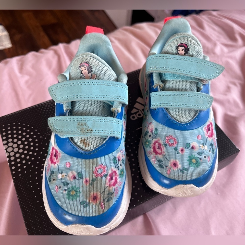 Toddler Adidas Snow White